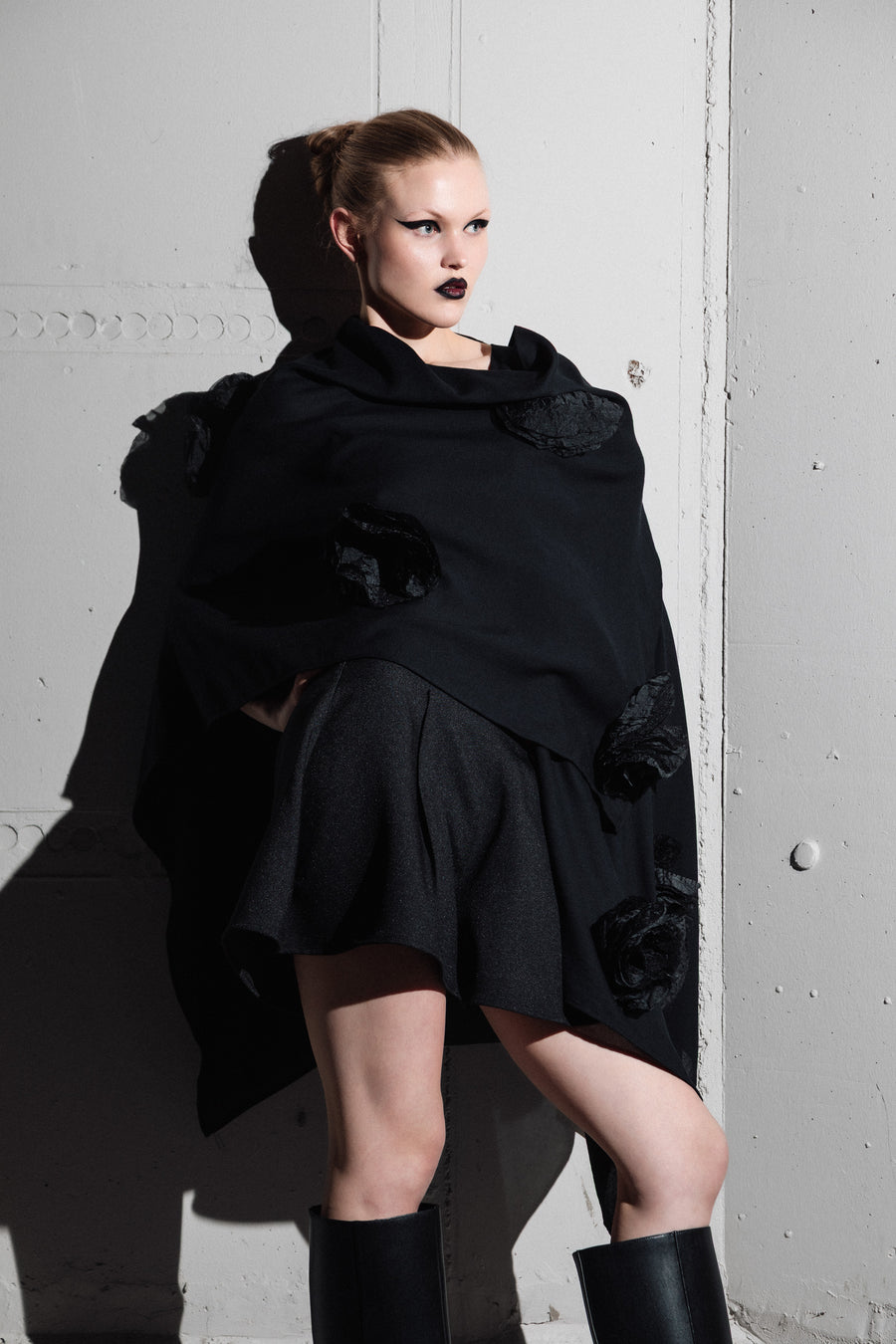 Poncho "black POPPY"
