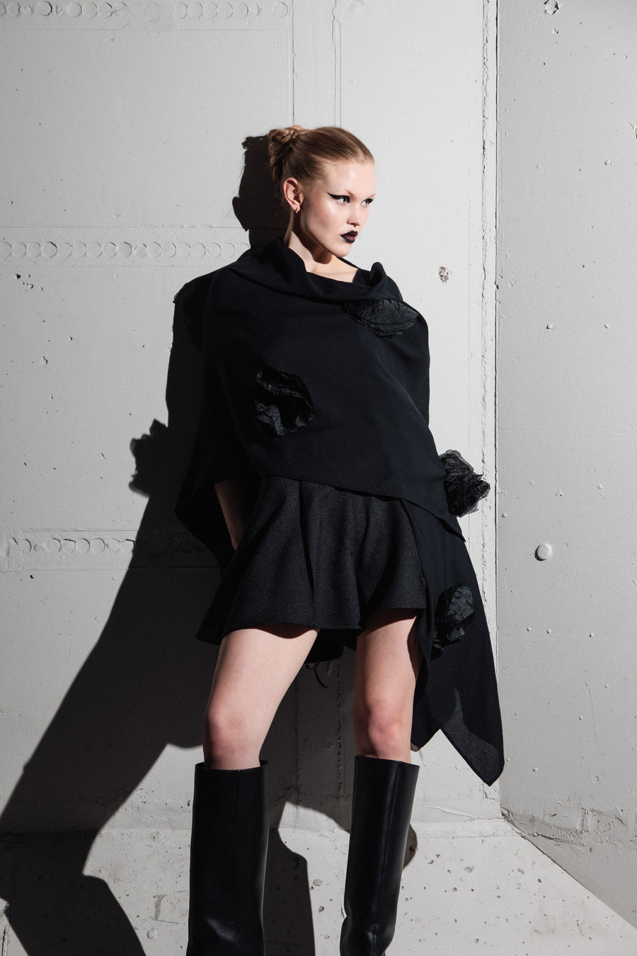 Poncho "black POPPY"