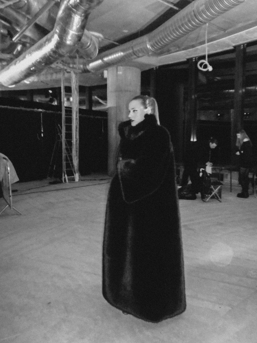 PRE _ORDER _MAXI FUR coat "panther"