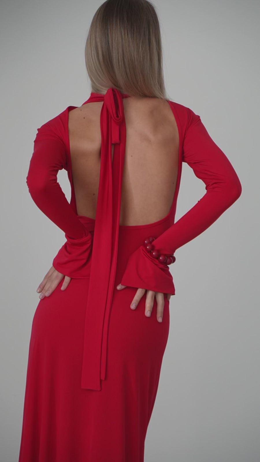 Backless Calla